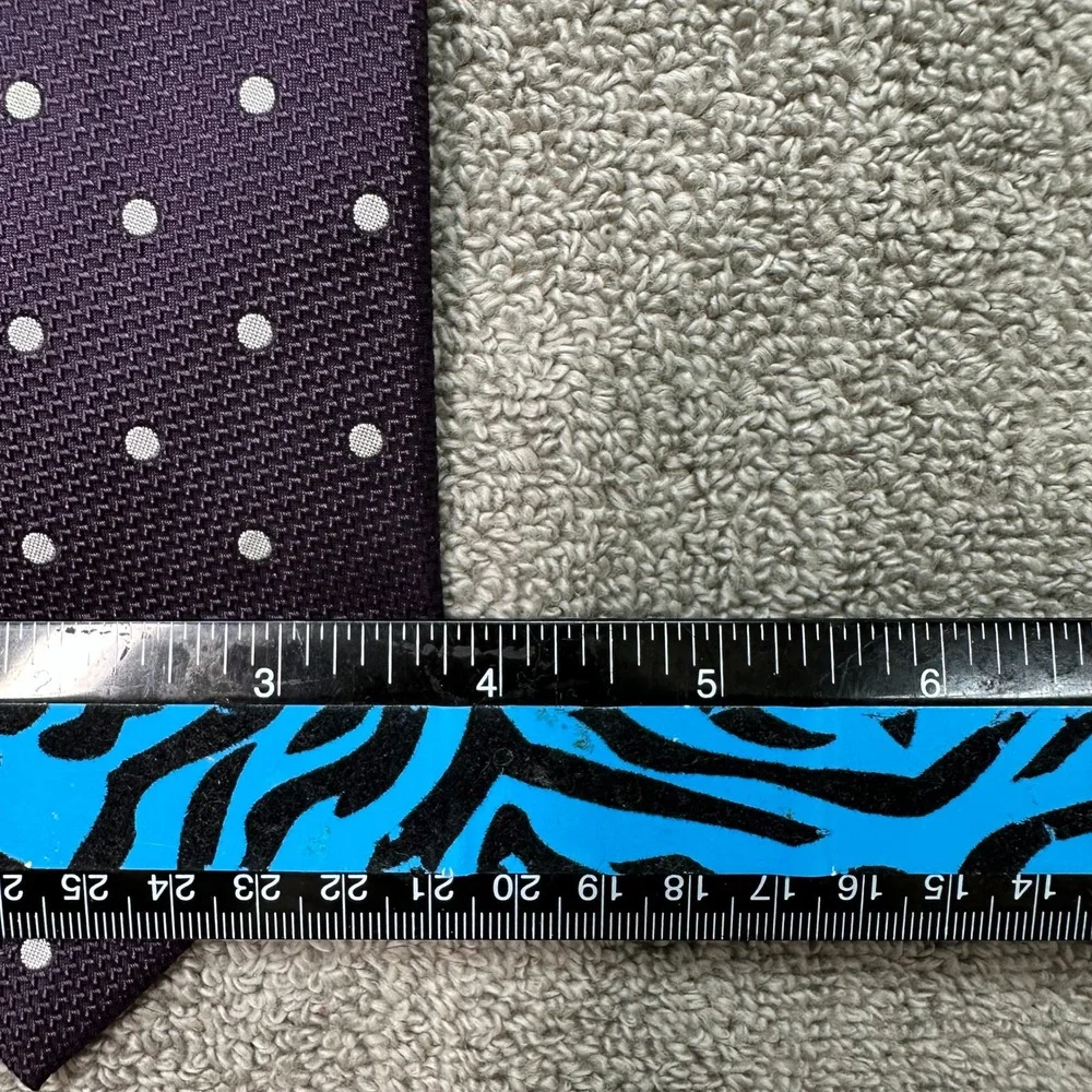 Lauren Ralph Lauren Mens Purple Polka Dot Silk Necktie Hand Finished USA Made